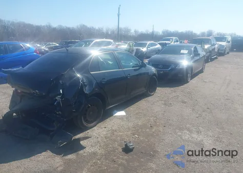 2009 Volkswagen Jetta S from USA, damaged, VIN 3VWJM71K29M164021